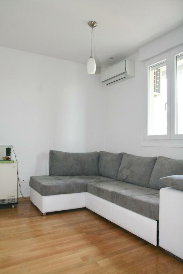 Apartment Klisovic *