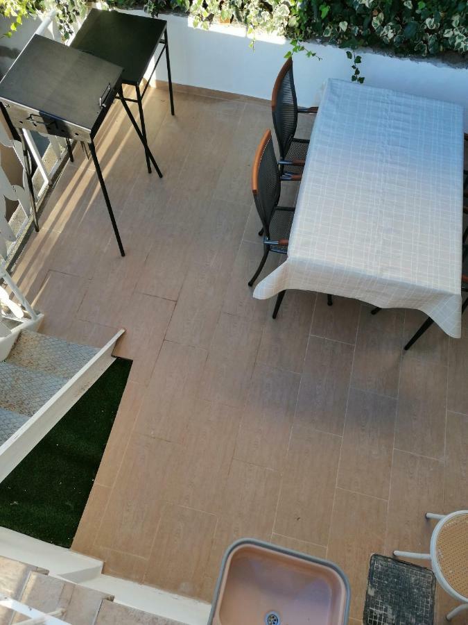 Pearl Apartment *