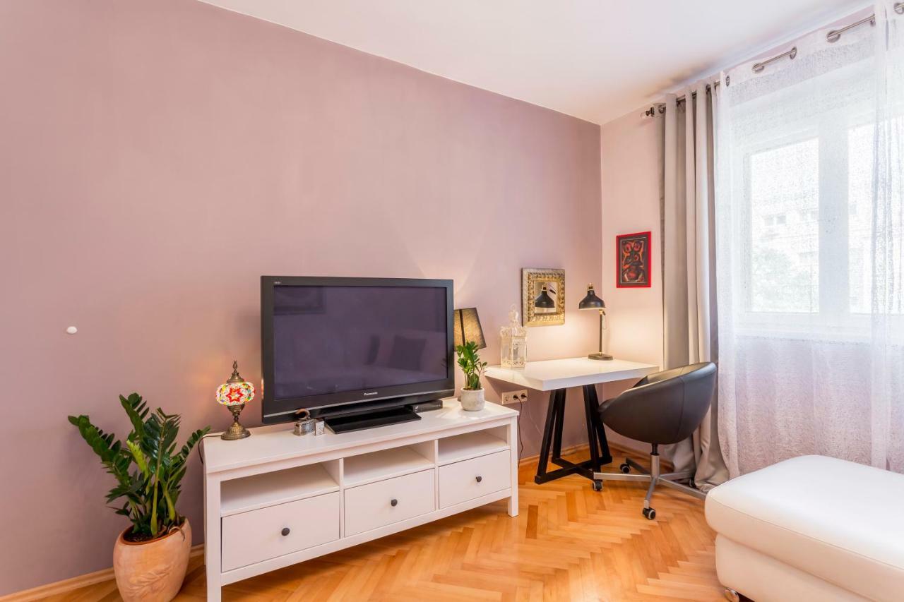 Apartment Lalu *