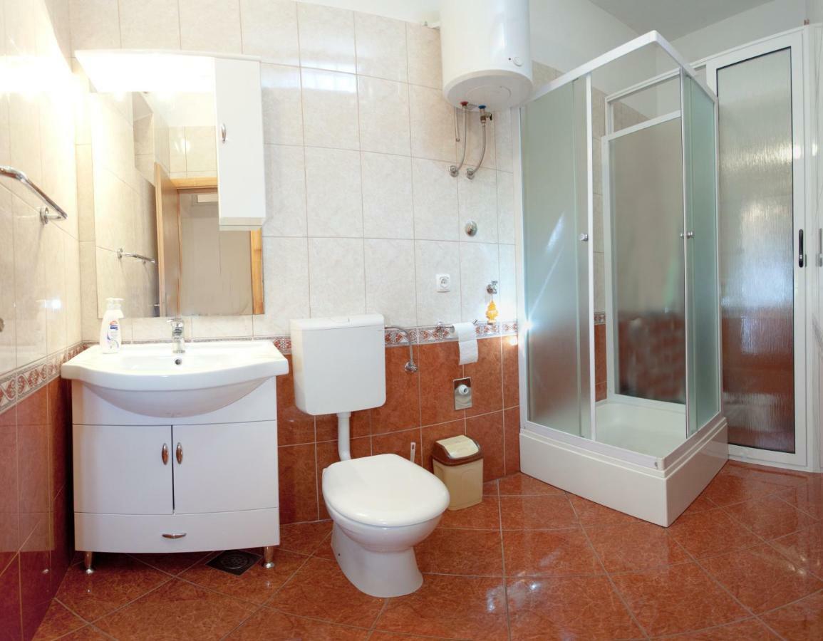 Gasthof Apartments & Rooms Toni Split