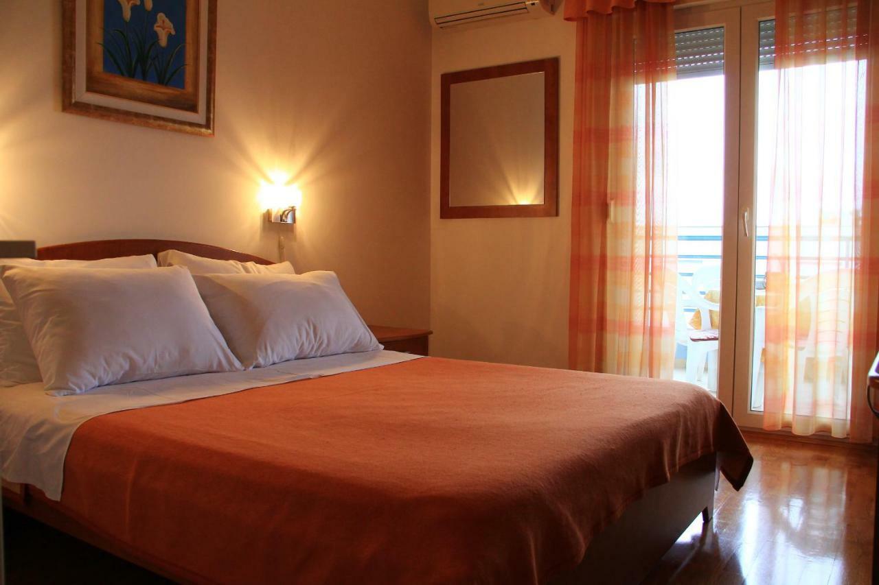 Znjan 3* Split