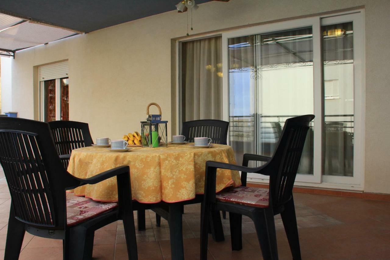 Znjan Guest house 3*