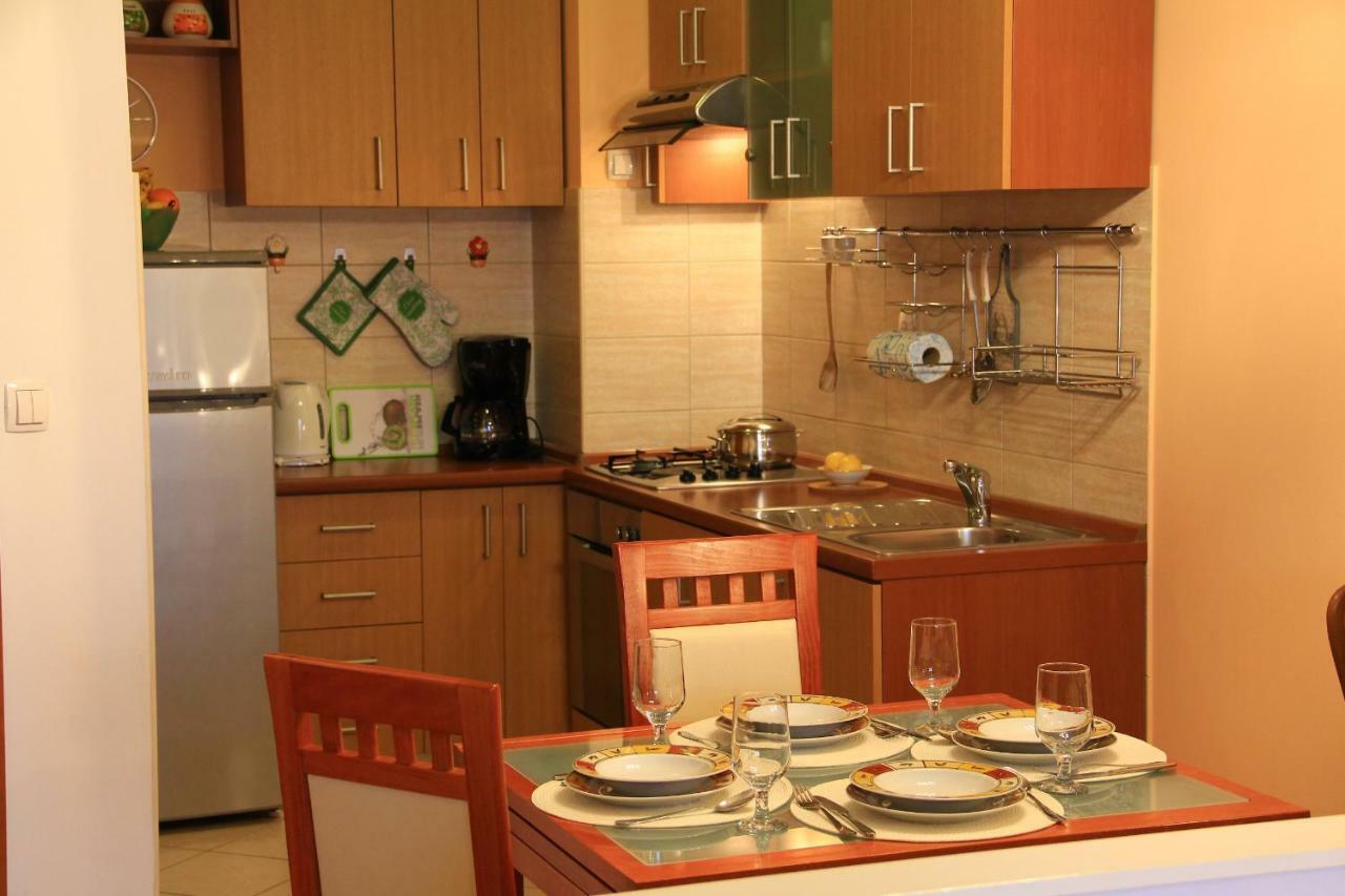 Guest house Znjan 3*