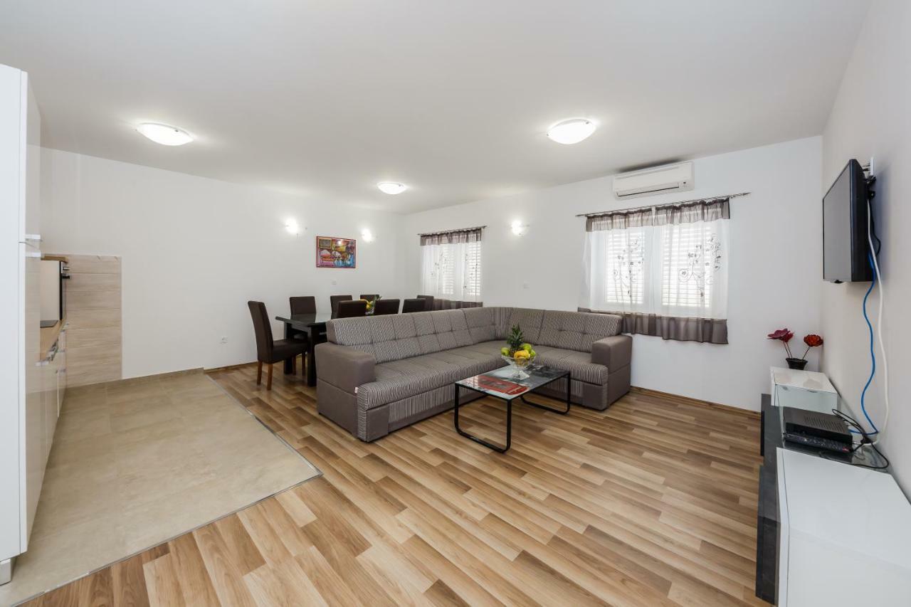 Apartamento Selak