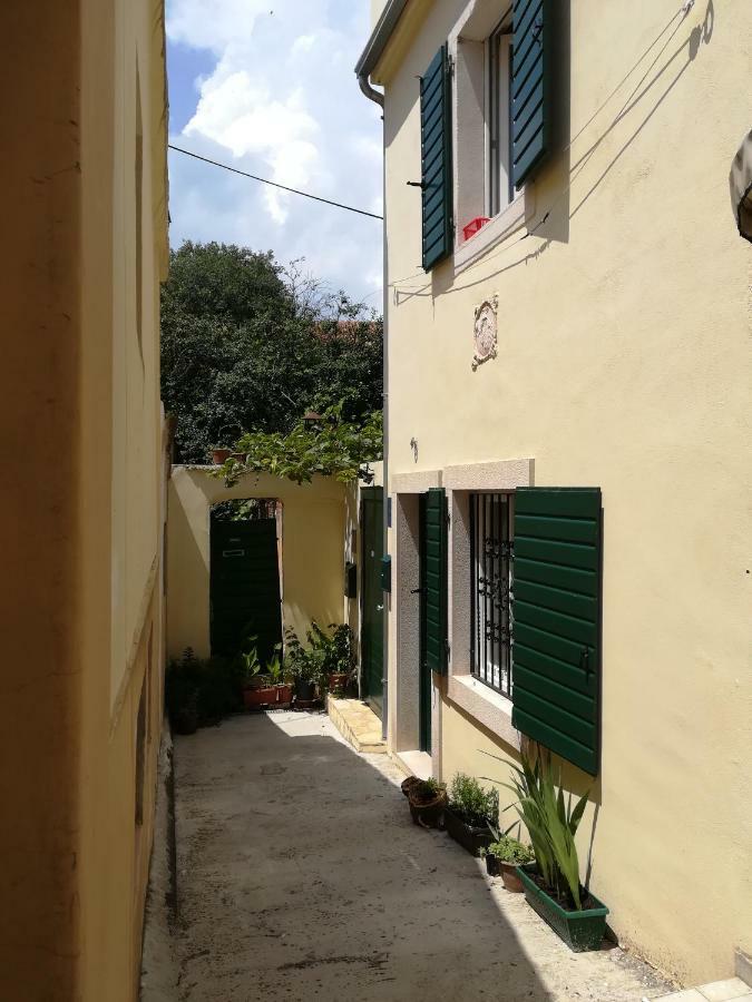 Cvita's Charming Place