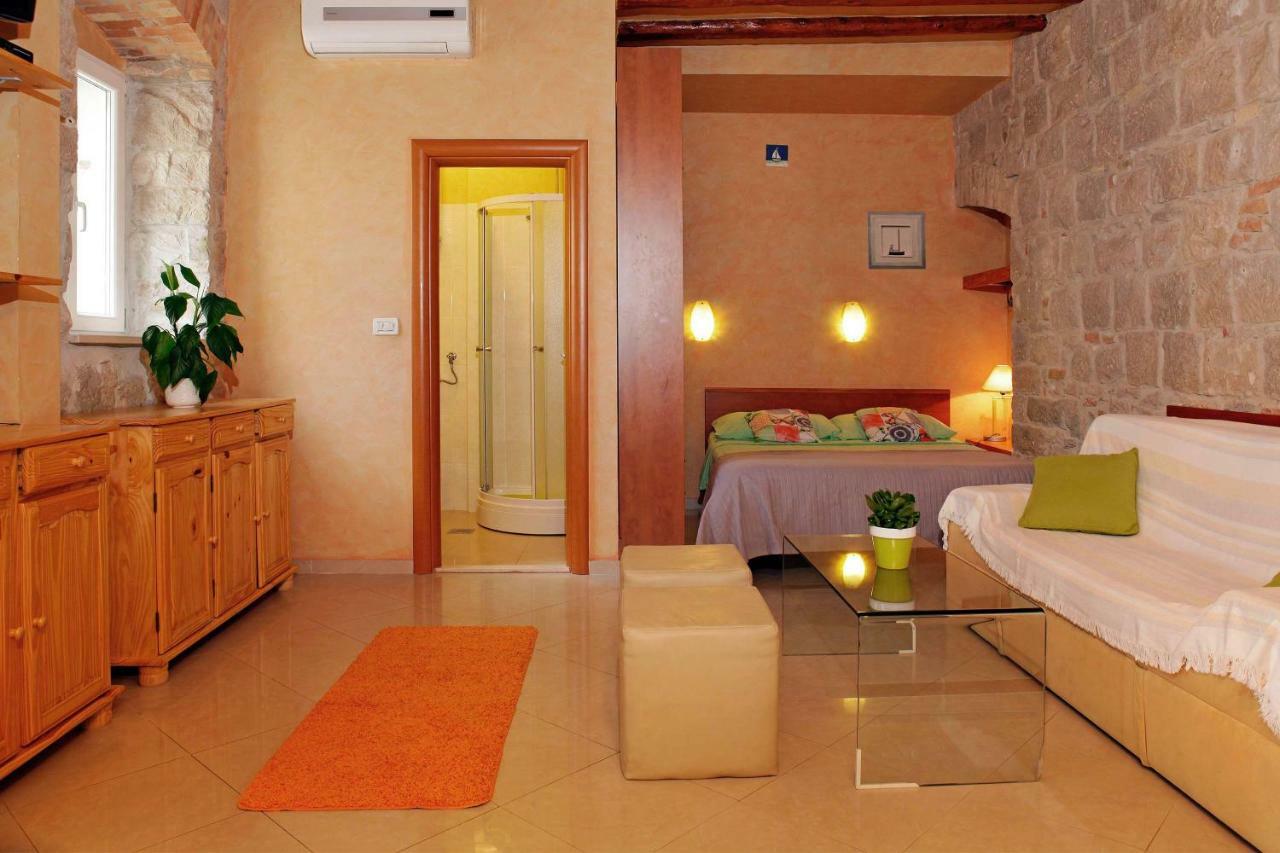 All You Need Old Town Studio Apartamento