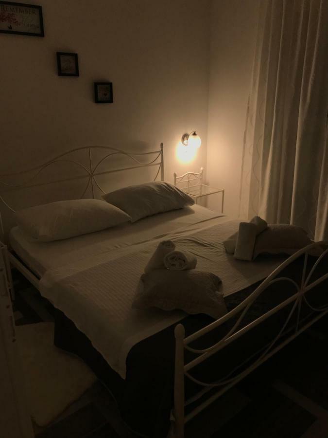Sweet Corner *