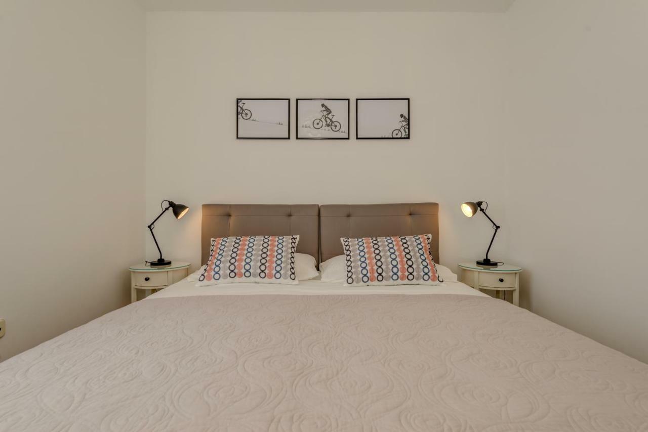 Sun & Sea Apartment *