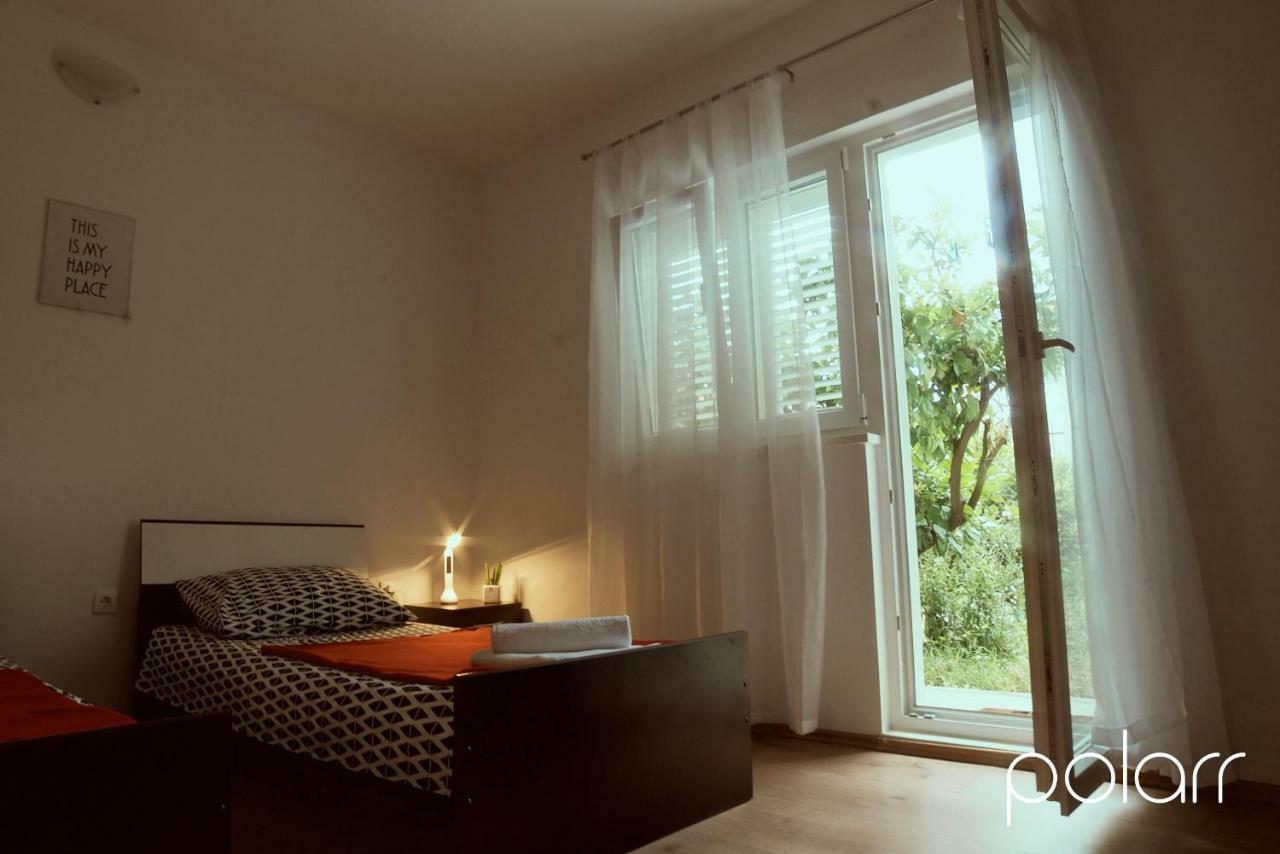 Mare Apartment *