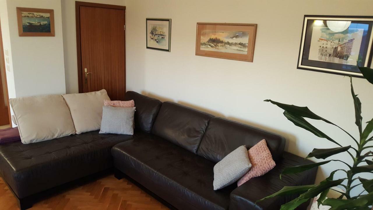Apartman Antonija I Mateo, In The Center Of *