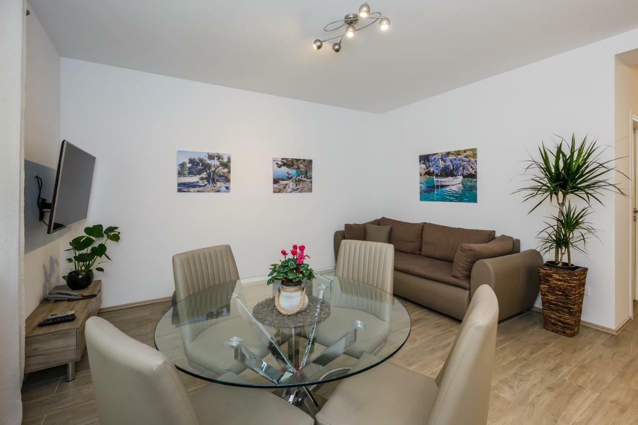 Olive Tree Apartment Split