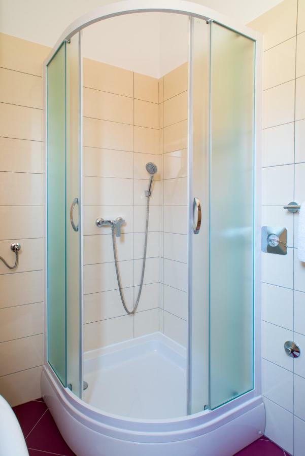 Red Rose Appartement