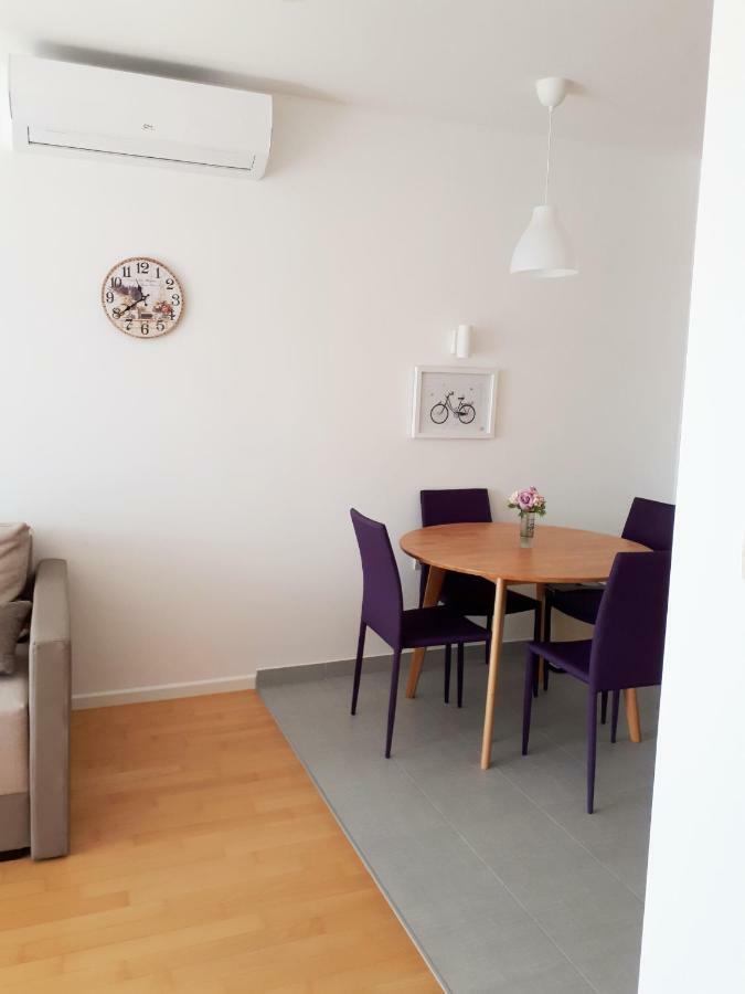 Mariloo Apartment