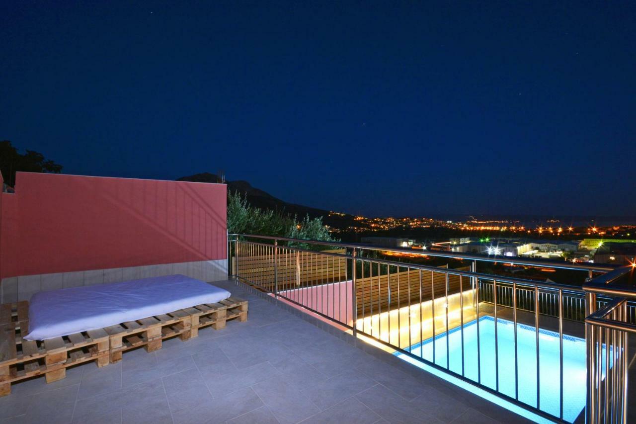 Antos Put Gaja, Apartment