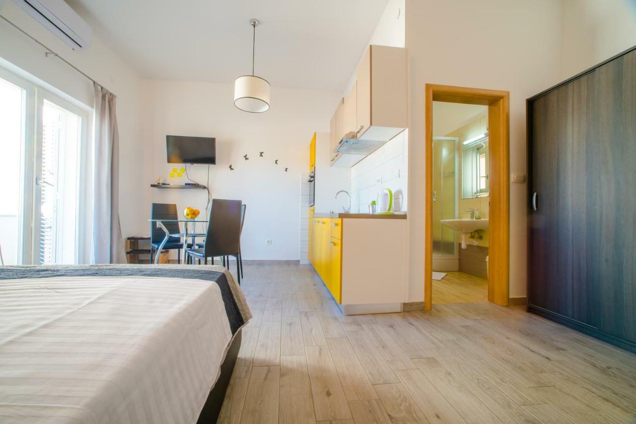 Red Rose Appartement