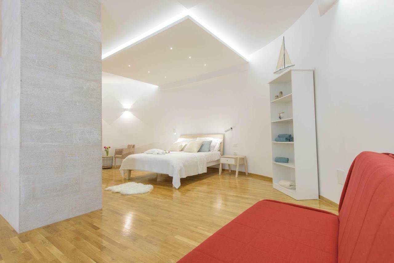Apartment Deluxe Beach Renata Split