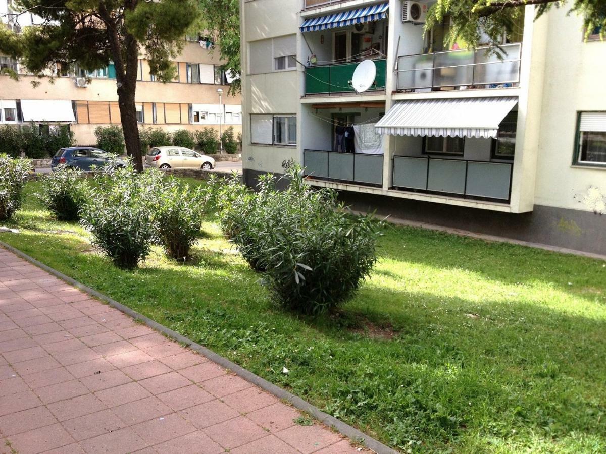 Sunny & Spacious, 2 Bedroom Apartment With Free Parking Split