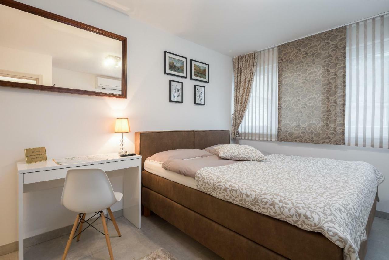 Scherbl Center Apartment