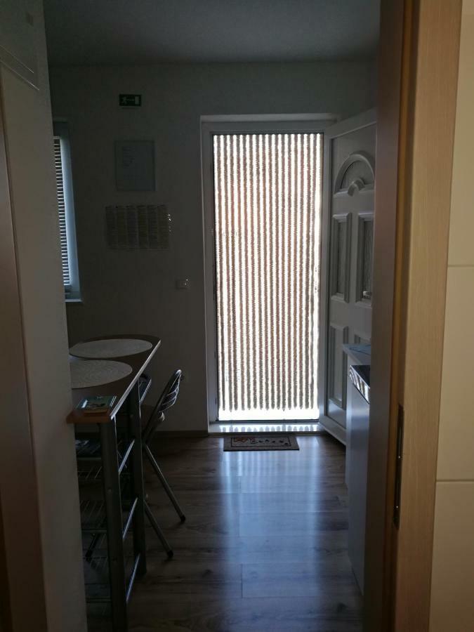 Bilonic Apartment Split