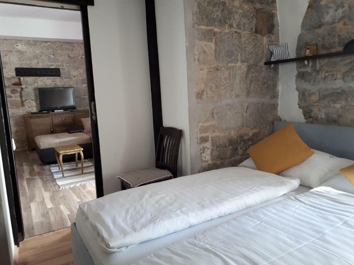 Guest house Elena 3*