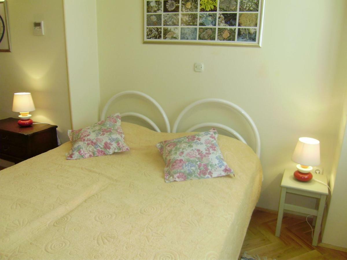 Anthea Guest house *