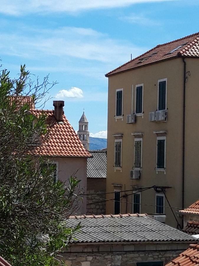 Apartment Luxury Mansarda Duplex - City Centre - Stone House Split
