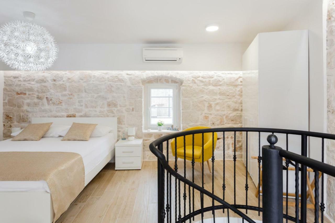 House Rokastone Apartment *