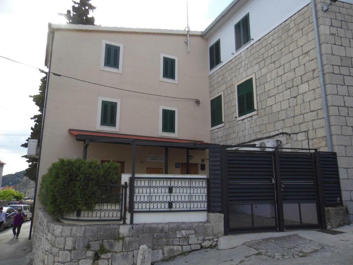 Gasthof Apartments & Rooms Toni Split