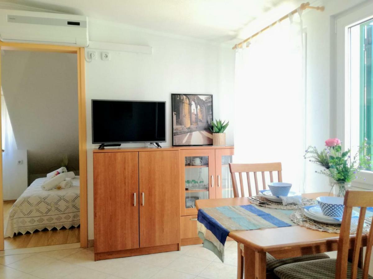 Apartment Abazur