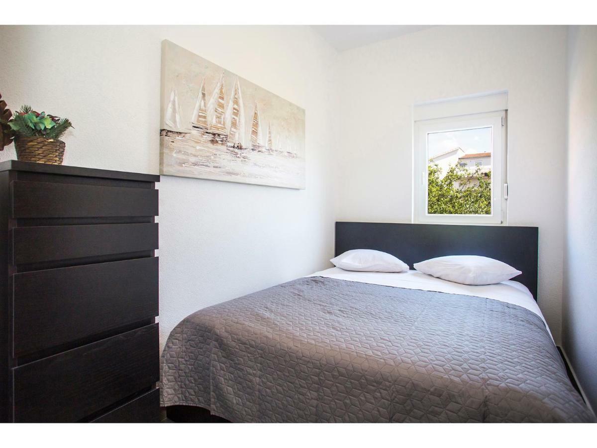 Olive Tree Apartment