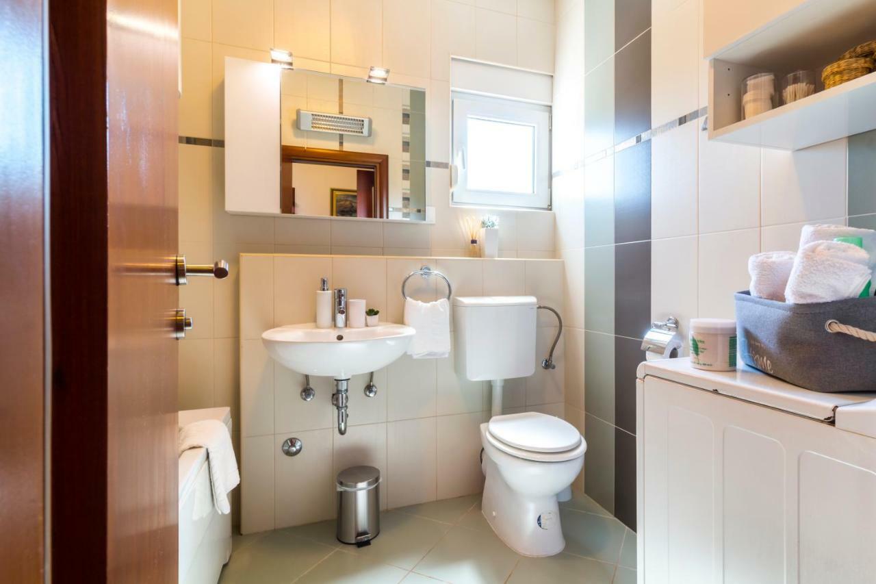 Lada Apartment *