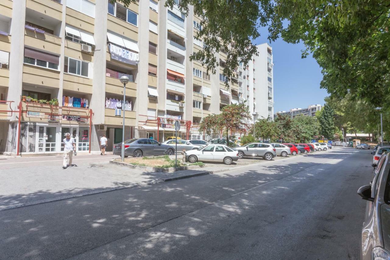 Apartman Maestro Metallic *
