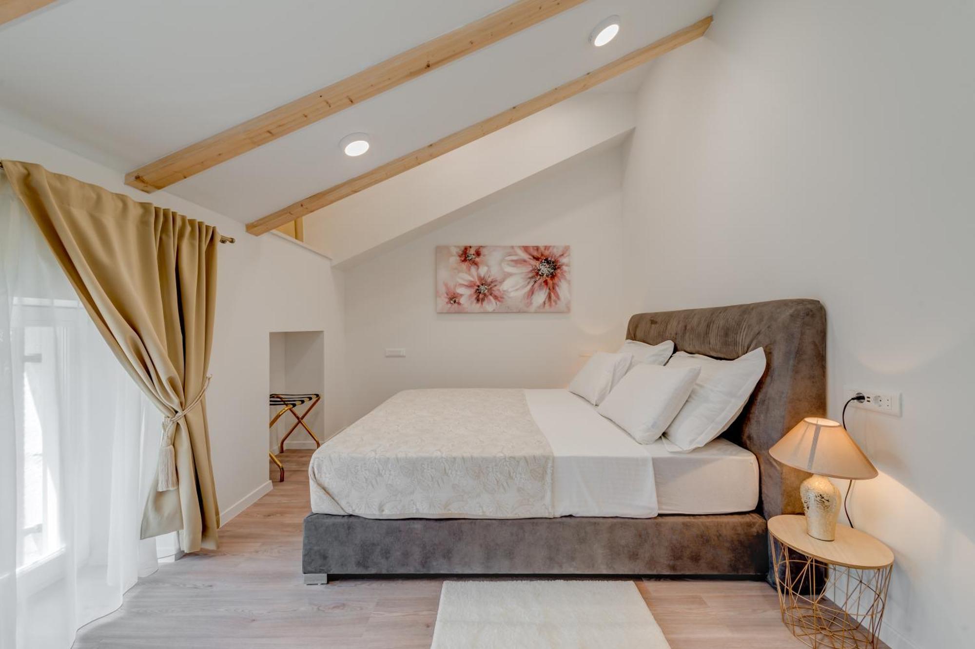 Princ Heritage 4*