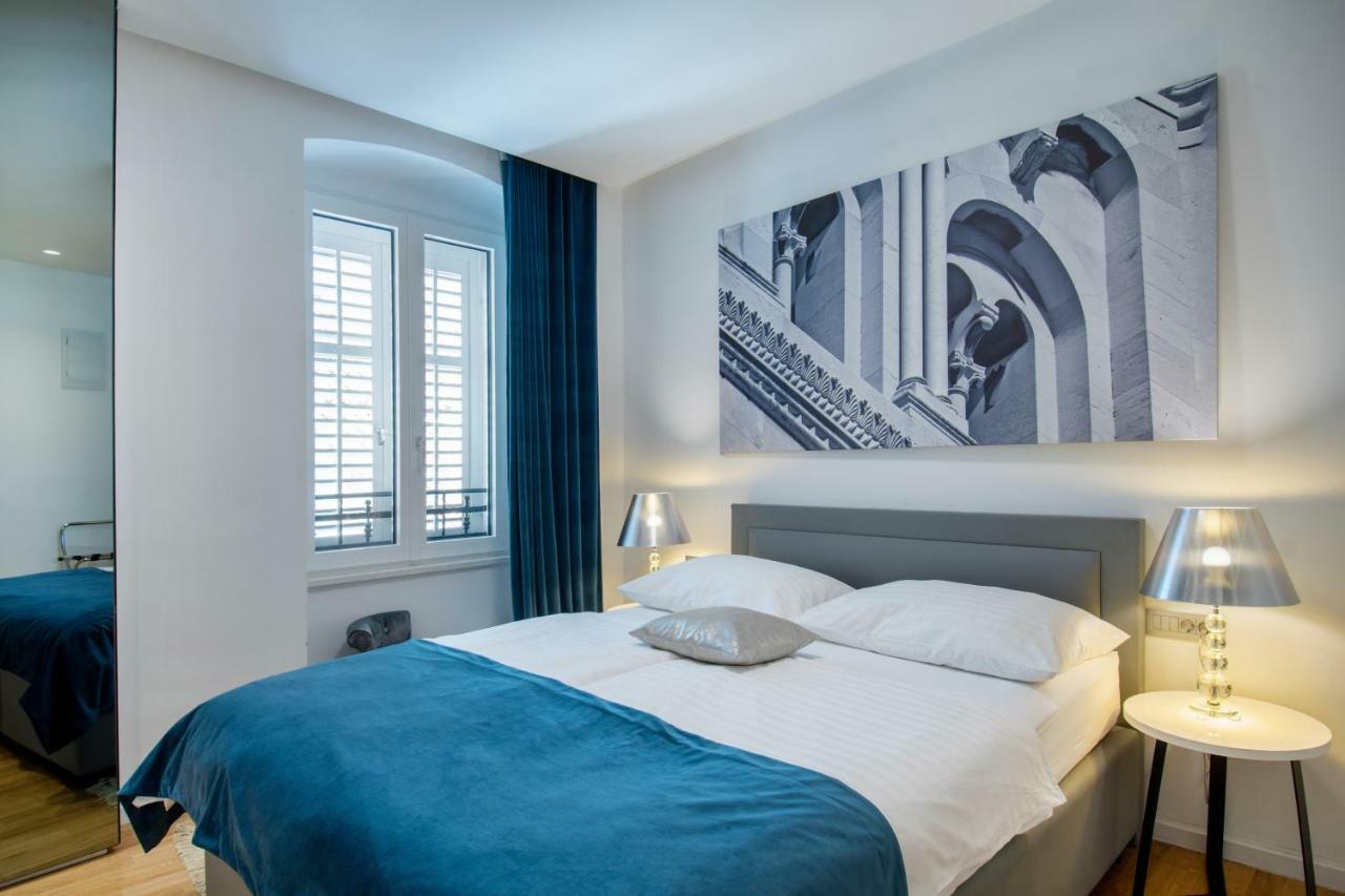 Luxury Paula 4*