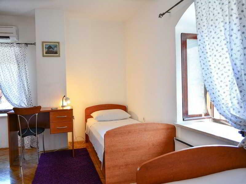 Slavica 3*