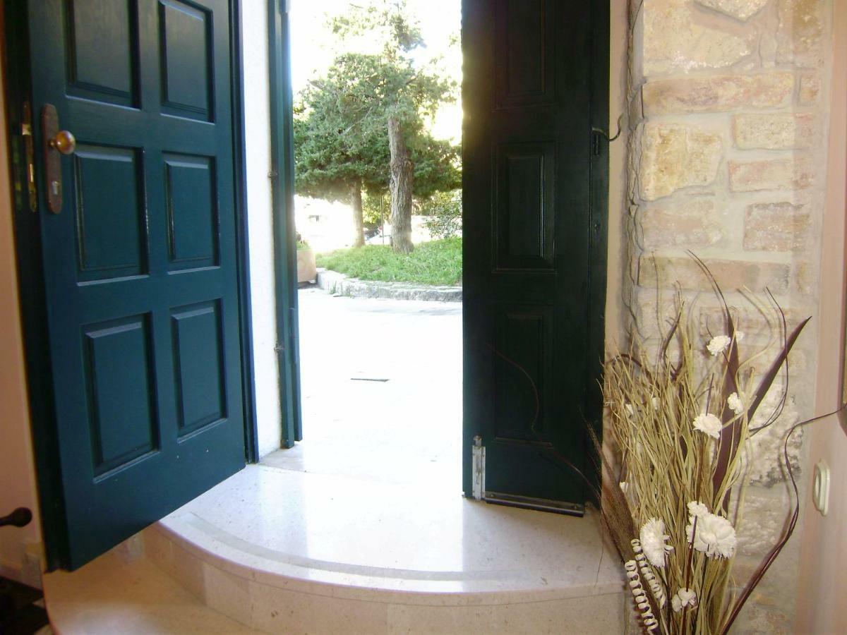 Anthea Guest house