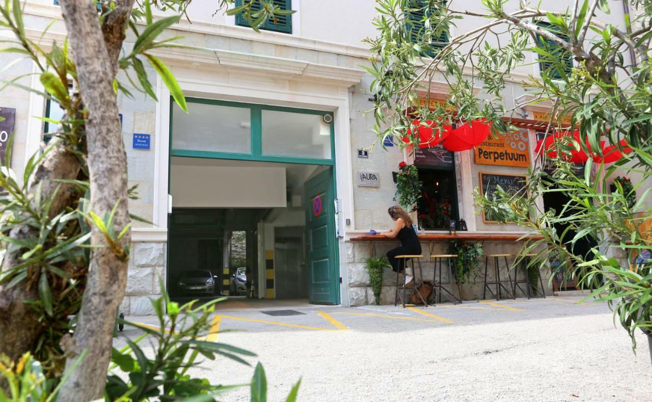 Apartment Luxury Apts Leone Centre Split