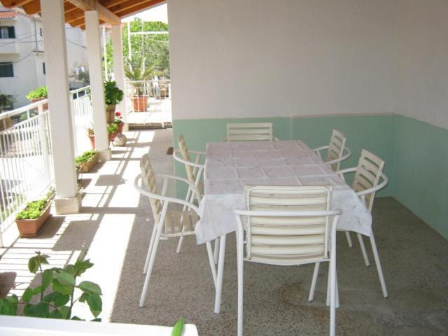 Angela Guest house 3*