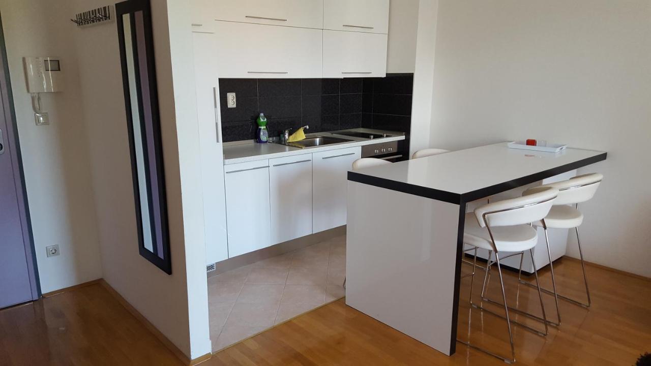 Apartment City Center Good Life Split