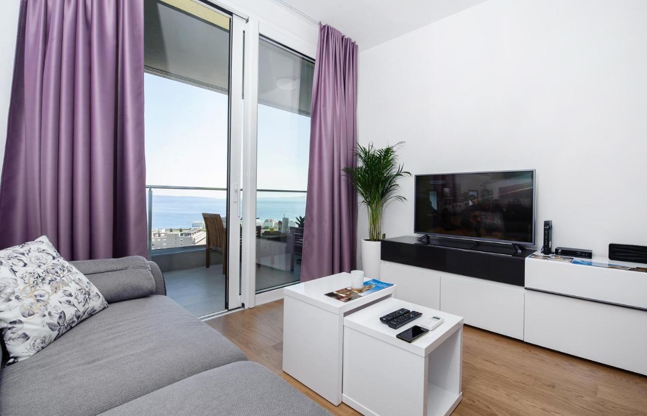 Sea View Tiho