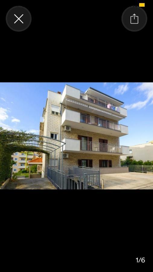 Lucia Apartment