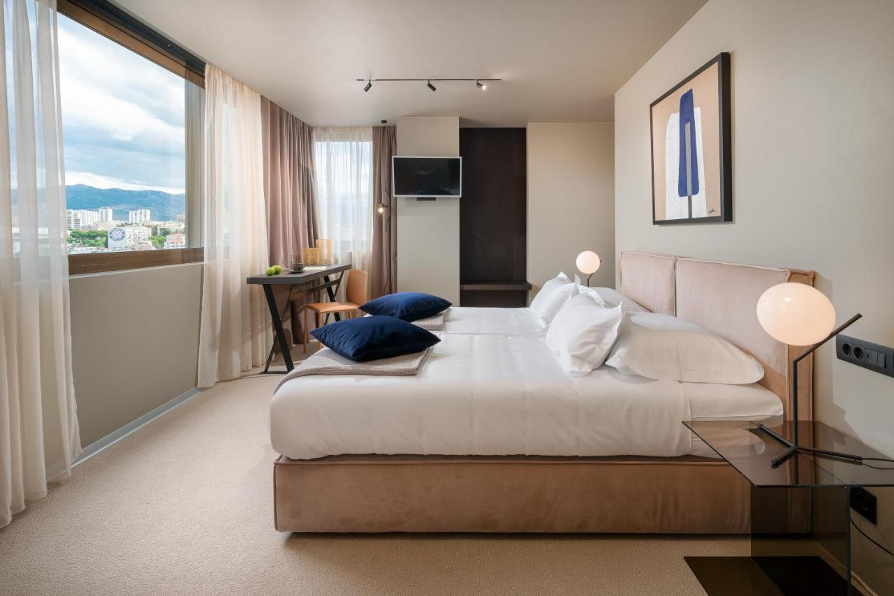 Royal Suites-sky 4* Split