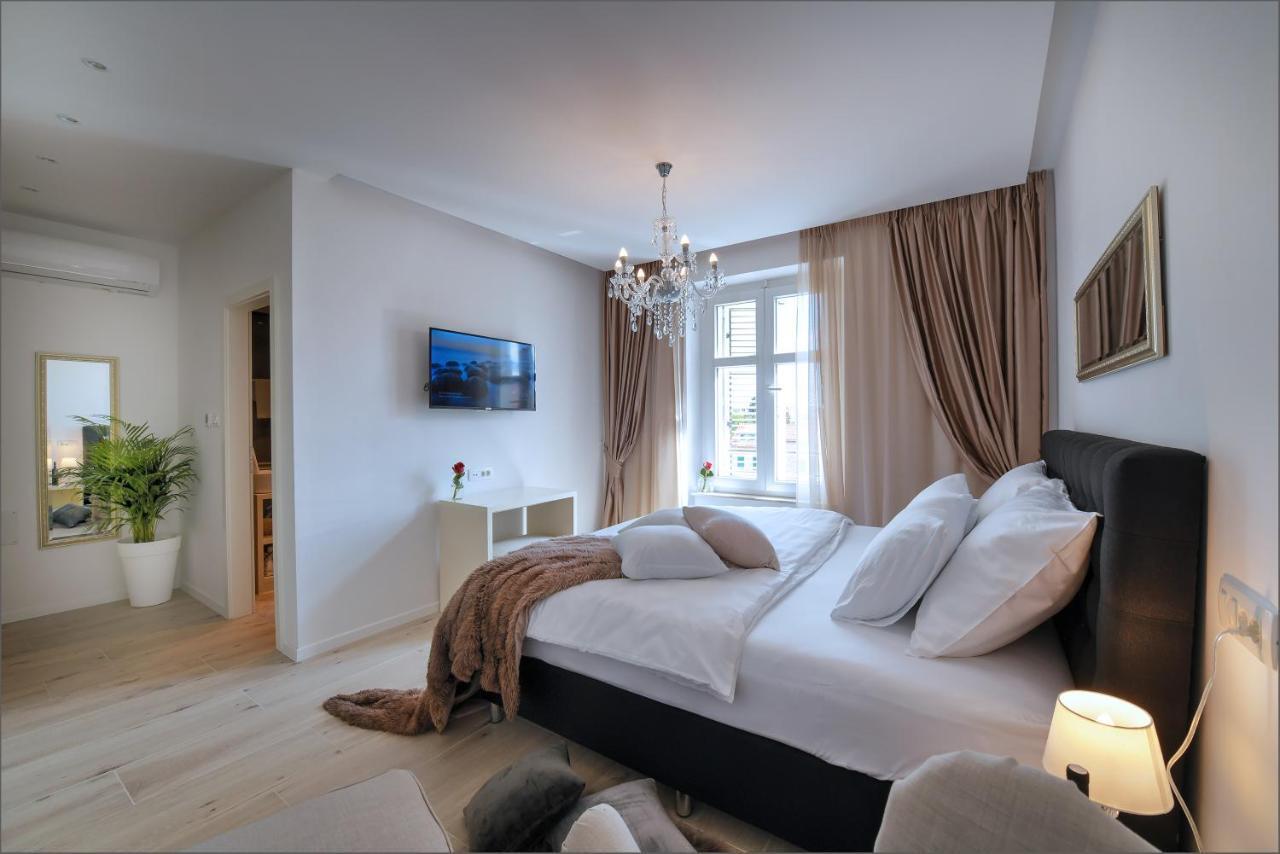 Via Porto 4*