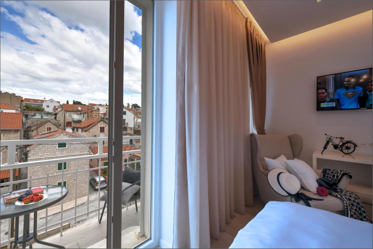 Via Porto 4* Split