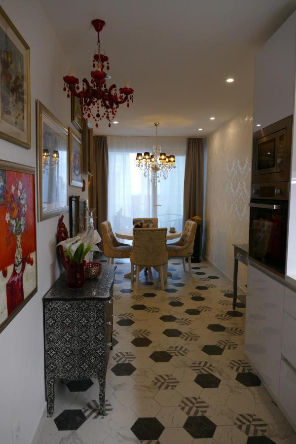 Art Gallery Luxury Appartement Split