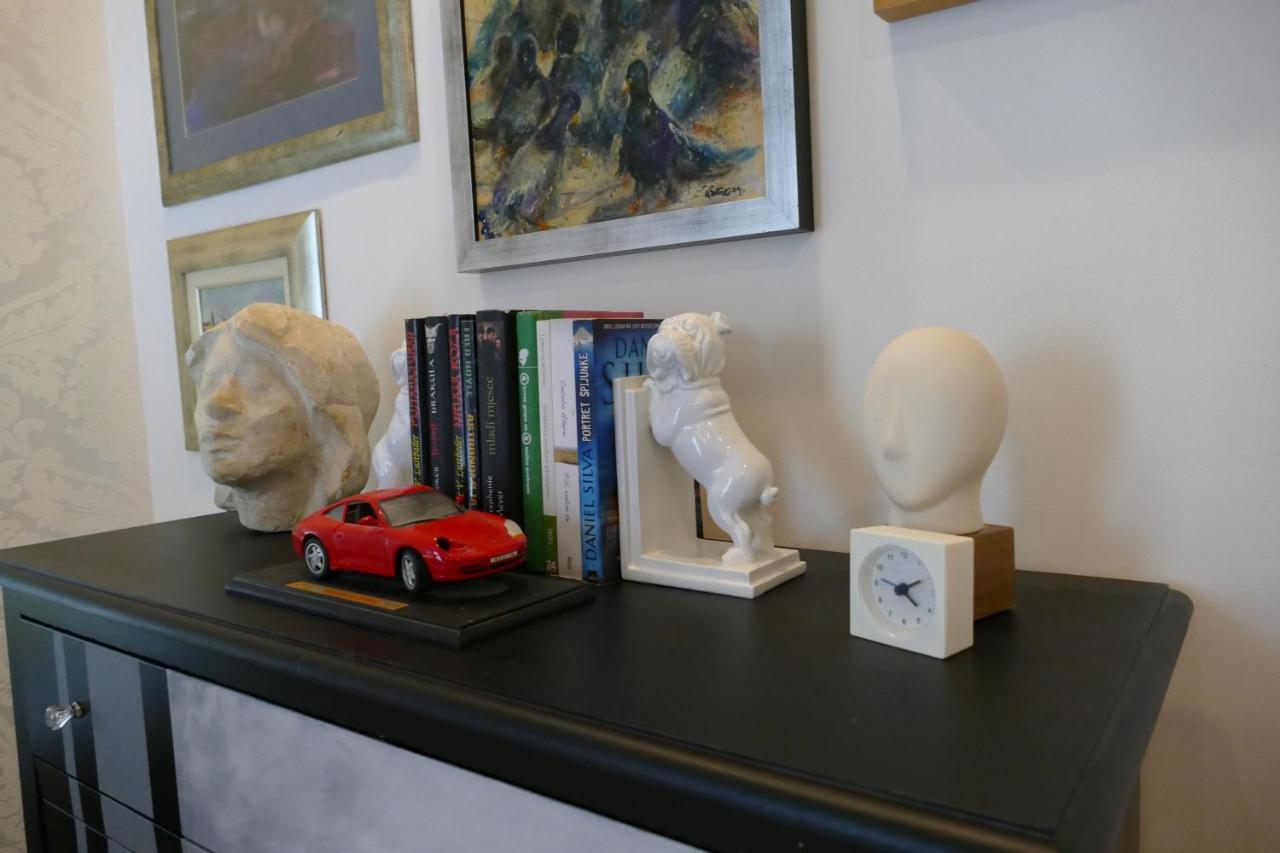 Art Gallery Luxury Appartement Split