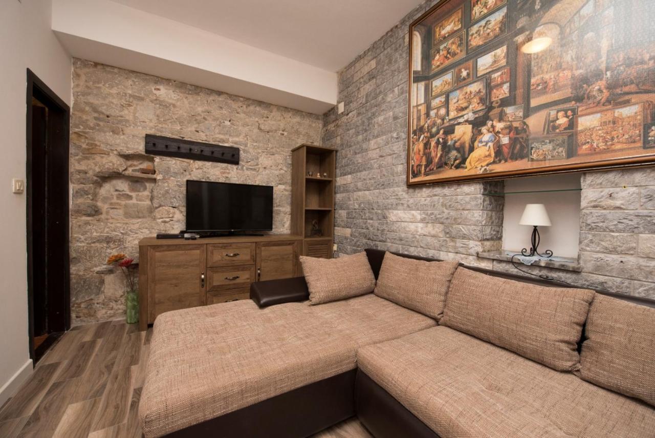 Guest house Elena 3*