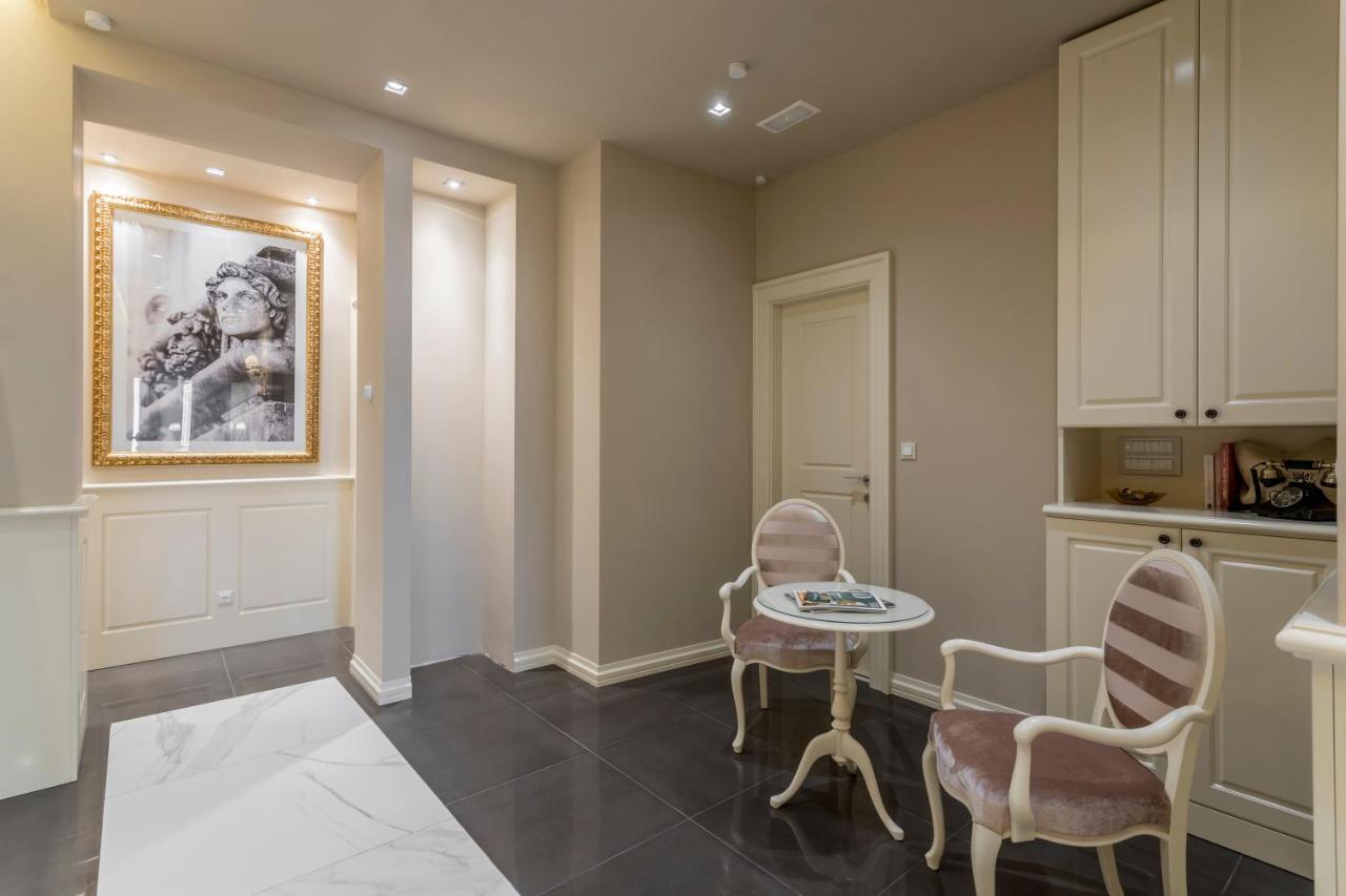 Royal Piazza Guest house 4*