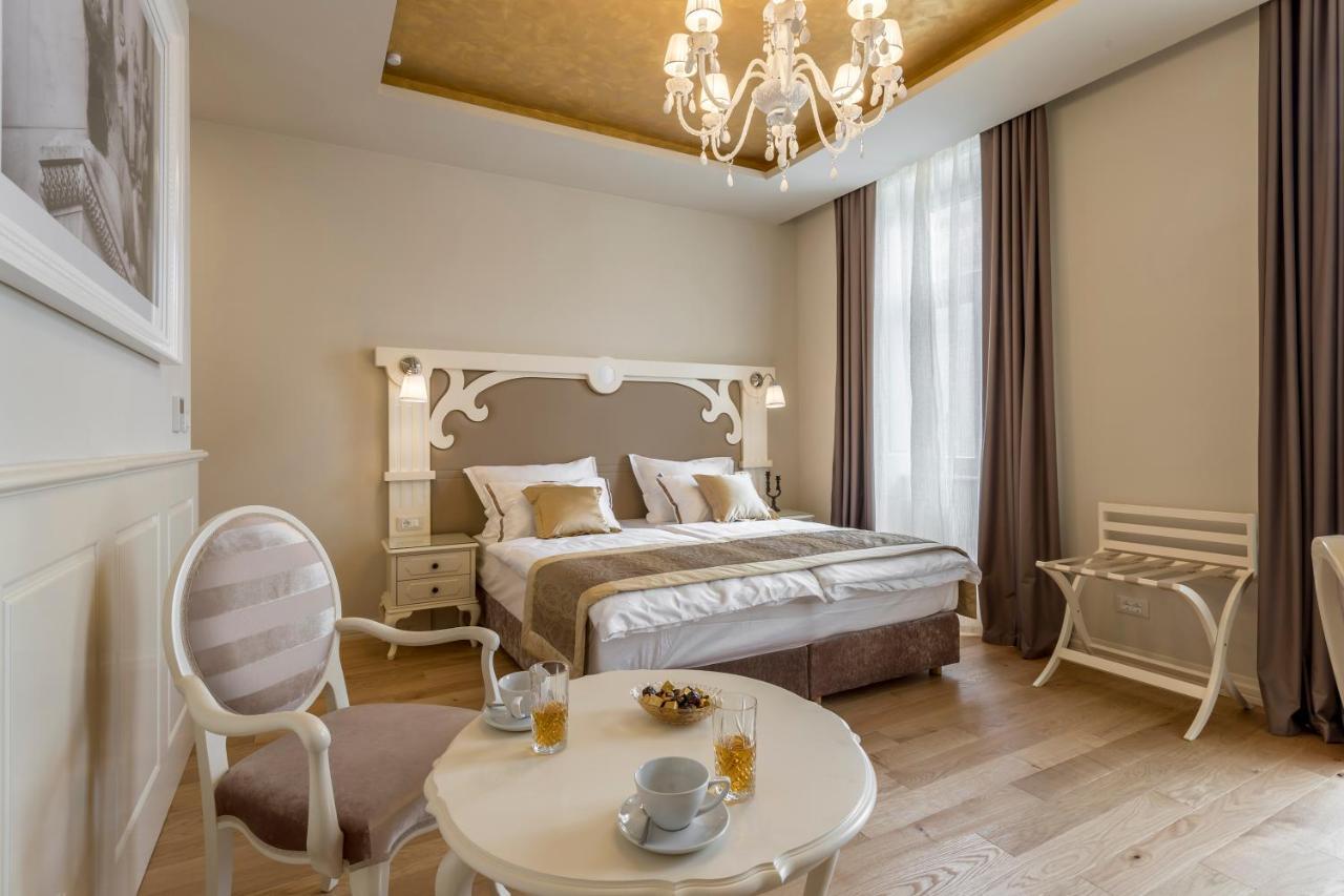 Royal Piazza Guest house 4*