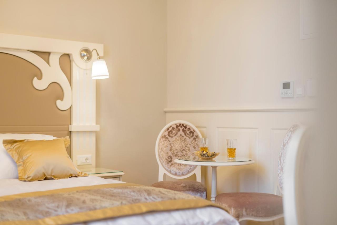Royal Piazza Guest house 4*